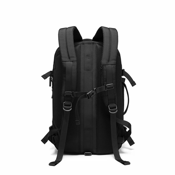 کیف و کوله پشتی مسافرتی بنج 22039 کیف و کوله پشتی مسافرتی بنج 22039