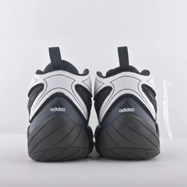 آدیداس اینتیمیدیشن adidas Intimidation