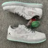 جردن وان لو کاز Jordan 1 Low Kaws طوسی جردن وان لو کاز Jordan 1 Low Kaws طوسی - تصویر 2