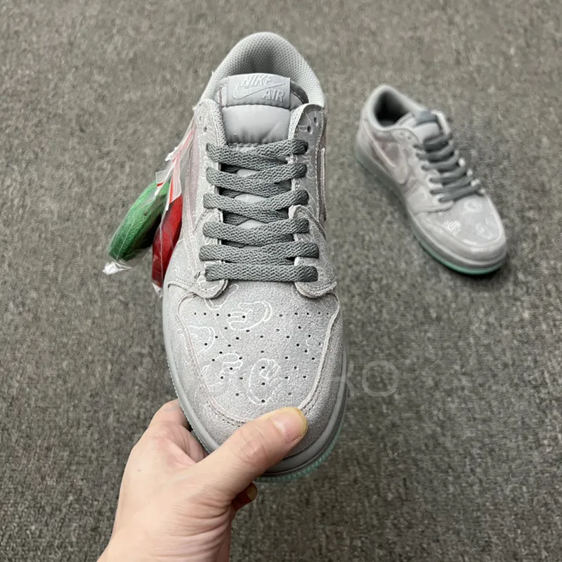 جردن وان لو کاز Jordan 1 Low Kaws طوسی جردن وان لو کاز Jordan 1 Low Kaws طوسی - تصویر 7