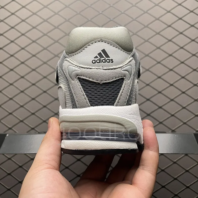 آدیداس ریسپانس سی ال adidas Response CL Metal Grey - تصویر 5