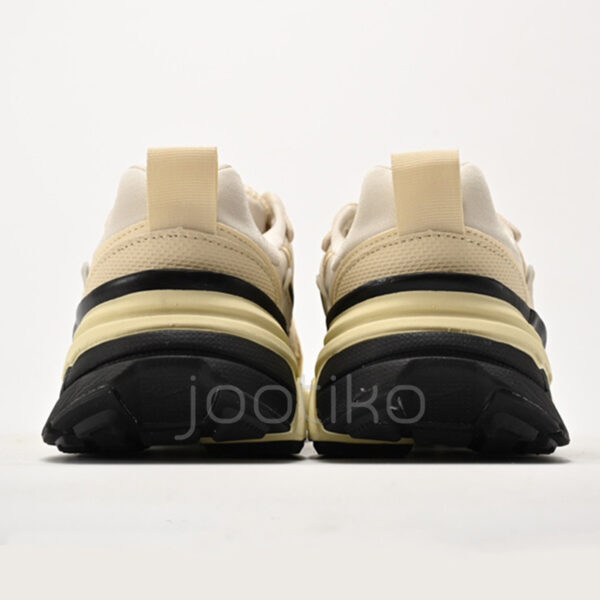 نایک وی تو کی ران Nike V2K Run Light Beige Black نایک وی تو کی ران Nike V2K Run Light Beige Black