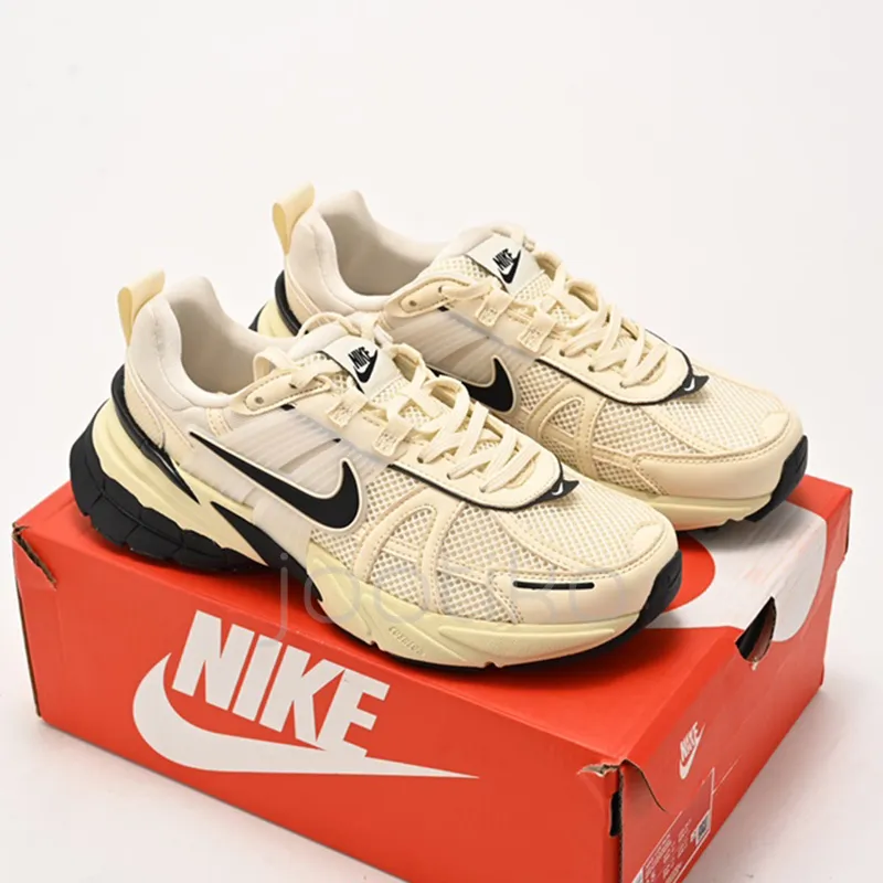 نایک وی تو کی ران Nike V2K Run Light Beige Black - تصویر 7