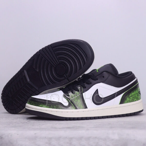 نایک ایر جردن وان لو Jordan 1 Low Wear Away Electric Green نایک ایر جردن وان لو Jordan 1 Low Wear Away Electric Green