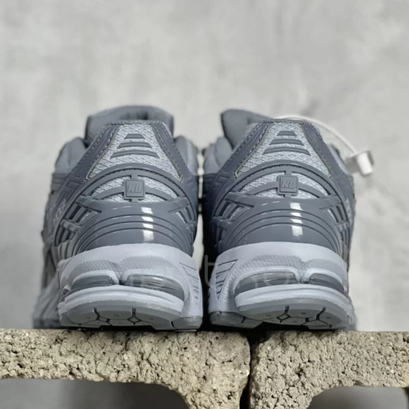 نیوبالانس New Balance 1906U Arctic Grey آرکتیک گری نیوبالانس New Balance 1906U Arctic Grey آرکتیک گری - تصویر 5
