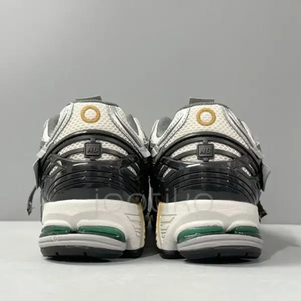 نیوبالانس New Balance 1906A Tech Explosion تک اکسپلوژن نیوبالانس New Balance 1906A Tech Explosion تک اکسپلوژن
