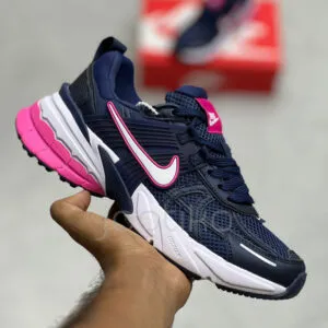 نایک وی تو کی ران Nike V2K Run سرمه ای صورتی نایک وی تو کی ران Nike V2K Run سرمه ای صورتی