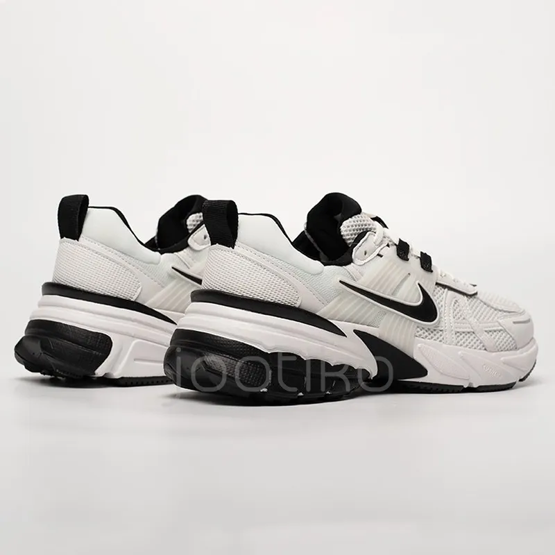 نایک وی تو کی ران Nike V2K Run White Black سفید مشکی نایک وی تو کی ران Nike V2K Run White Black سفید مشکی - تصویر 4