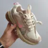 نایک وی تو کی ران Nike V2K Run سفید صورتی فیروزه ای نایک وی تو کی ران Nike V2K Run سفید صورتی فیروزه ای - تصویر 4