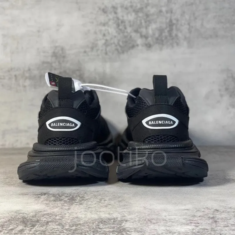 بالنسیاگا Balenciaga 3XL Suede Distressed مشکی - تصویر 3