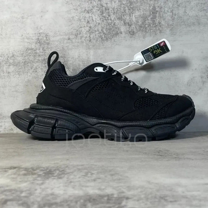بالنسیاگا Balenciaga 3XL Suede Distressed مشکی - تصویر 4