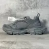 بالنسیاگا Balenciaga 3XL Suede Distressed طوسی - تصویر 7