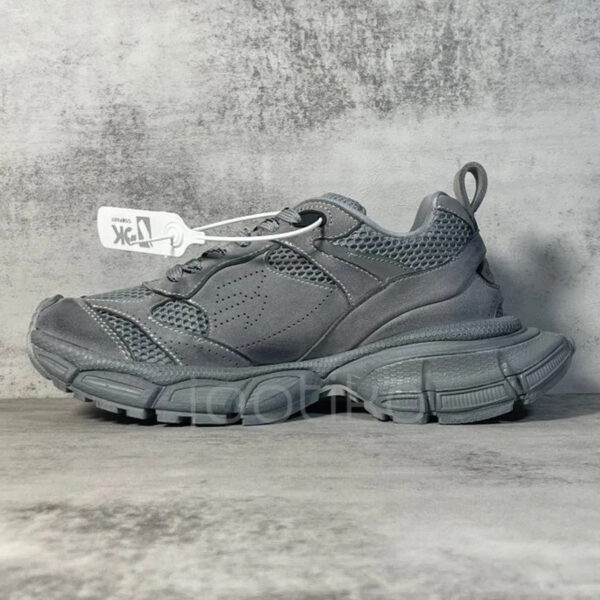 بالنسیاگا Balenciaga 3XL Suede Distressed طوسی بالنسیاگا Balenciaga 3XL Suede Distressed طوسی