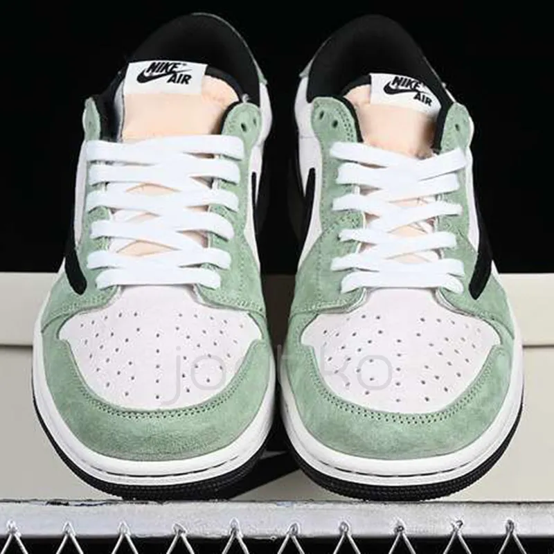 ایر جردن وان لو Travis Scott x Air Jordan 1 Low OG Green White Black سبز سفید مشکی ایر جردن وان لو Travis Scott x Air Jordan 1 Low OG Green White Black سبز سفید مشکی - تصویر 4