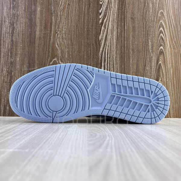 نایک جردن وان Jordan 1 Low SE Reverse Ice Blue آبی یخی