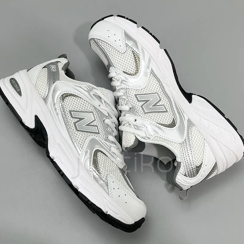 کفش نیوبالانس New Balance 530 White Silver Metallic نقره ای سفید متالیک - تصویر 2