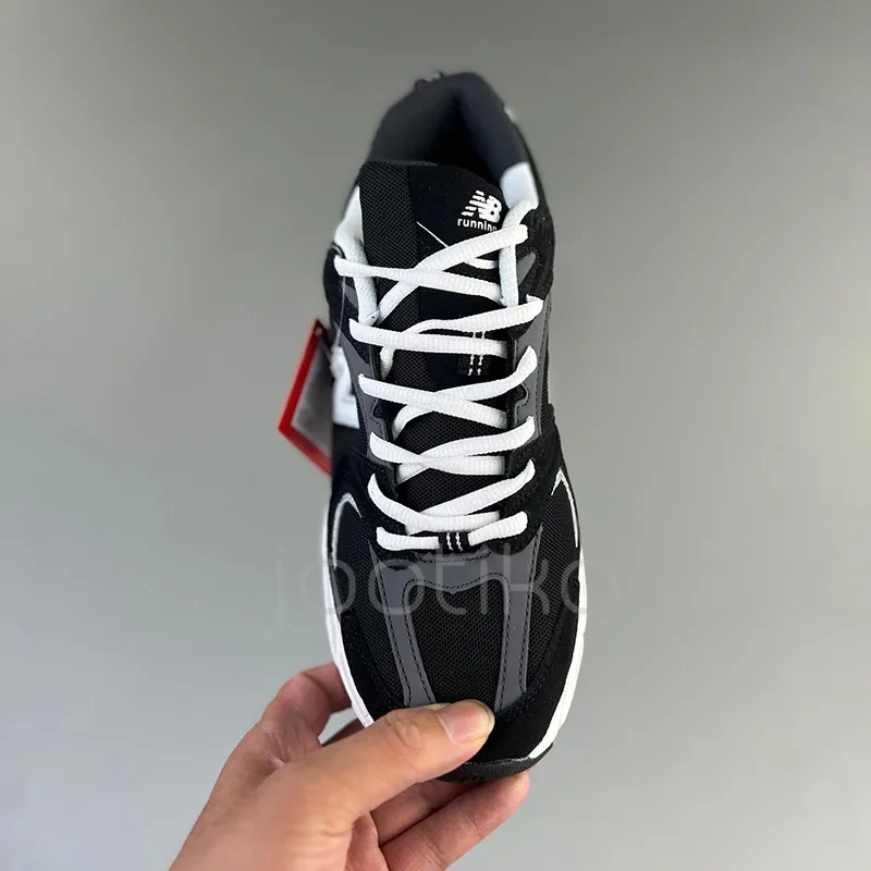کفش نیوبالانس New Balance 530 Classic Black Grey - تصویر 3