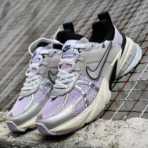 نایک وی تو کی ران Nike V2K Run نایک وی تو کی ران Nike V2K Run