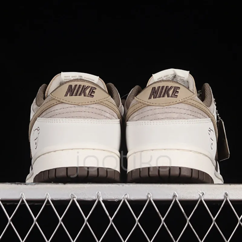 نایک اس بی دانک لو Otomo Katsuhiro x Nike SB Dunk Low Steamboy OST نایک اس بی دانک لو Otomo Katsuhiro x Nike SB Dunk Low Steamboy OST - تصویر 3