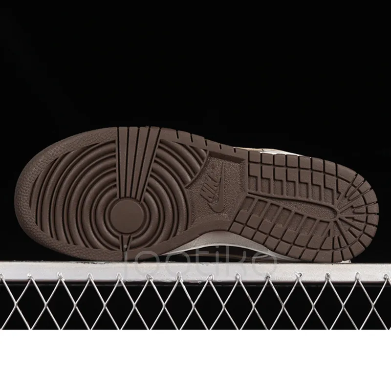 نایک اس بی دانک لو Otomo Katsuhiro x Nike SB Dunk Low Steamboy OST نایک اس بی دانک لو Otomo Katsuhiro x Nike SB Dunk Low Steamboy OST - تصویر 4