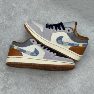 نایک جردن وان لو فانتوم Jordan 1 Low Phantom Repaired Denim Swoosh با تیک جین نایک جردن وان لو فانتوم Jordan 1 Low Phantom Repaired Denim Swoosh با تیک جین