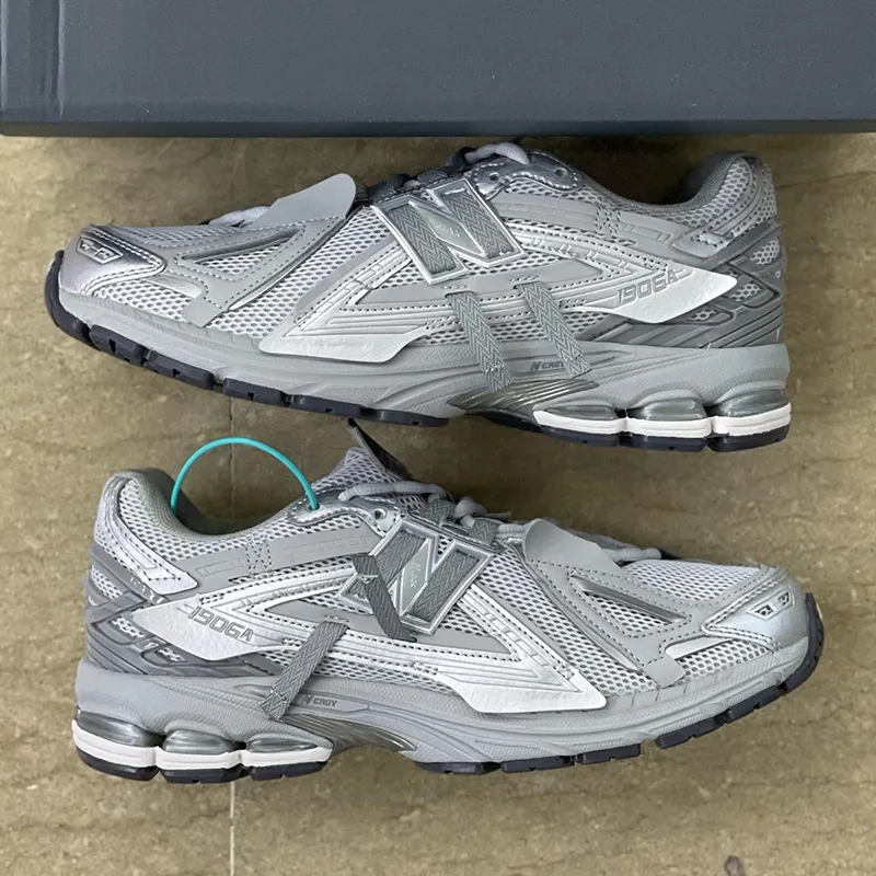 نیوبالانس New Balance 1906A Concrete Silver Metallic کانکریت سیلور متالیک نیوبالانس New Balance 1906A Concrete Silver Metallic کانکریت سیلور متالیک - تصویر 3