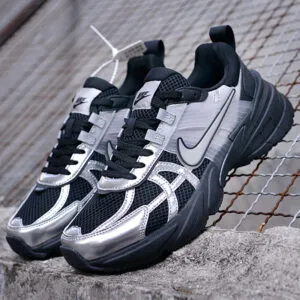 نایک وی تو کی ران Nike V2K Run نایک وی تو کی ران Nike V2K Run