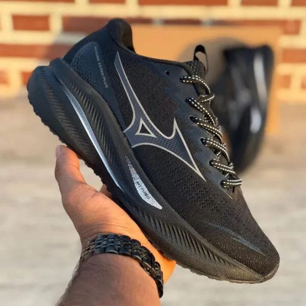 کفش میزانو استرو پلاس Mizuno Astro Plus Black Black Silver کفش میزانو استرو پلاس Mizuno Astro Plus Black Black Silver