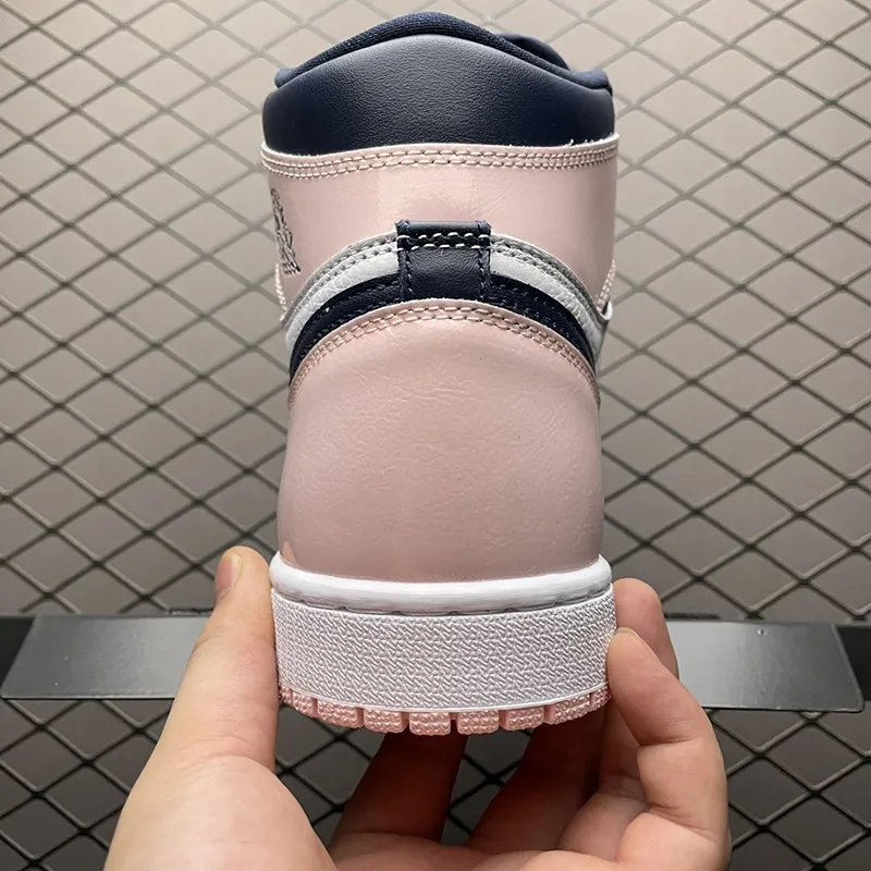 نایک ایر جردن وان Jordan 1 Retro High OG Atmosphere اتمسفر نایک ایر جردن وان Jordan 1 Retro High OG Atmosphere اتمسفر - تصویر 3