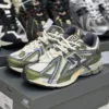 کفش نیوبالانس 1906A سبز زیتونی سفید خاکستری New Balance 1906A Olive Juice Sea Salt - تصویر 2