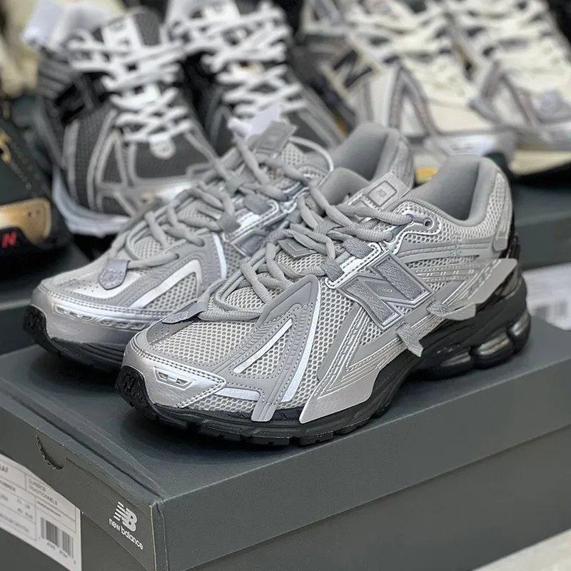 کفش نیوبالانس 1906A سیلور مشکی New Balance 1906A Silver Black - تصویر 2