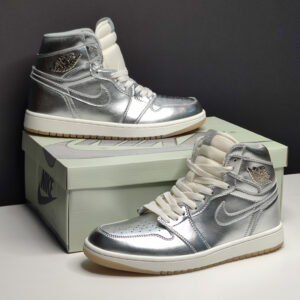 جردن وان های کروم Jordan 1 Retro High OG Chrome جردن وان های کروم Jordan 1 Retro High OG Chrome