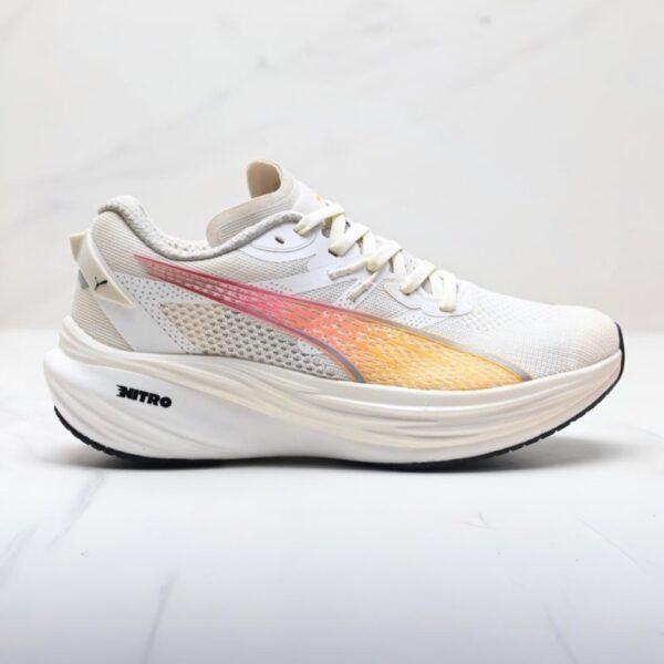 پوما دیویت نیترو 3 کرم روشن نارنجی صورتی Puma Deviate Nitro 3 Vapor Grey / Sunset Glow پوما دیویت نیترو 3 کرم روشن نارنجی صورتی Puma Deviate Nitro 3 Vapor Grey / Sunset Glow