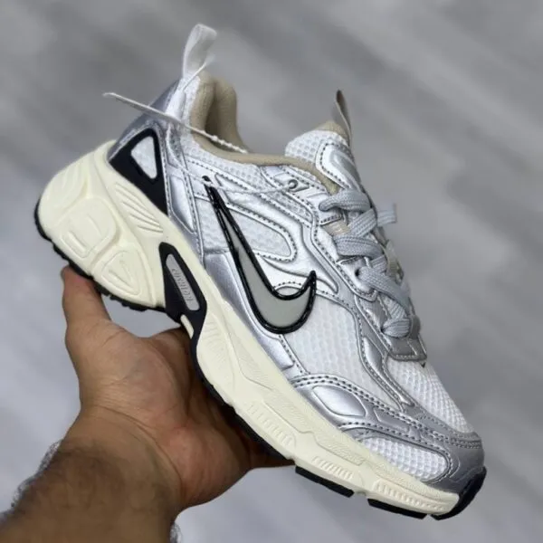نایک وی فایو کی سفید سیلور کرم مشکی Nike V5K Silver White Cream Black نایک وی فایو کی سفید سیلور کرم مشکی Nike V5K Silver White Cream Black