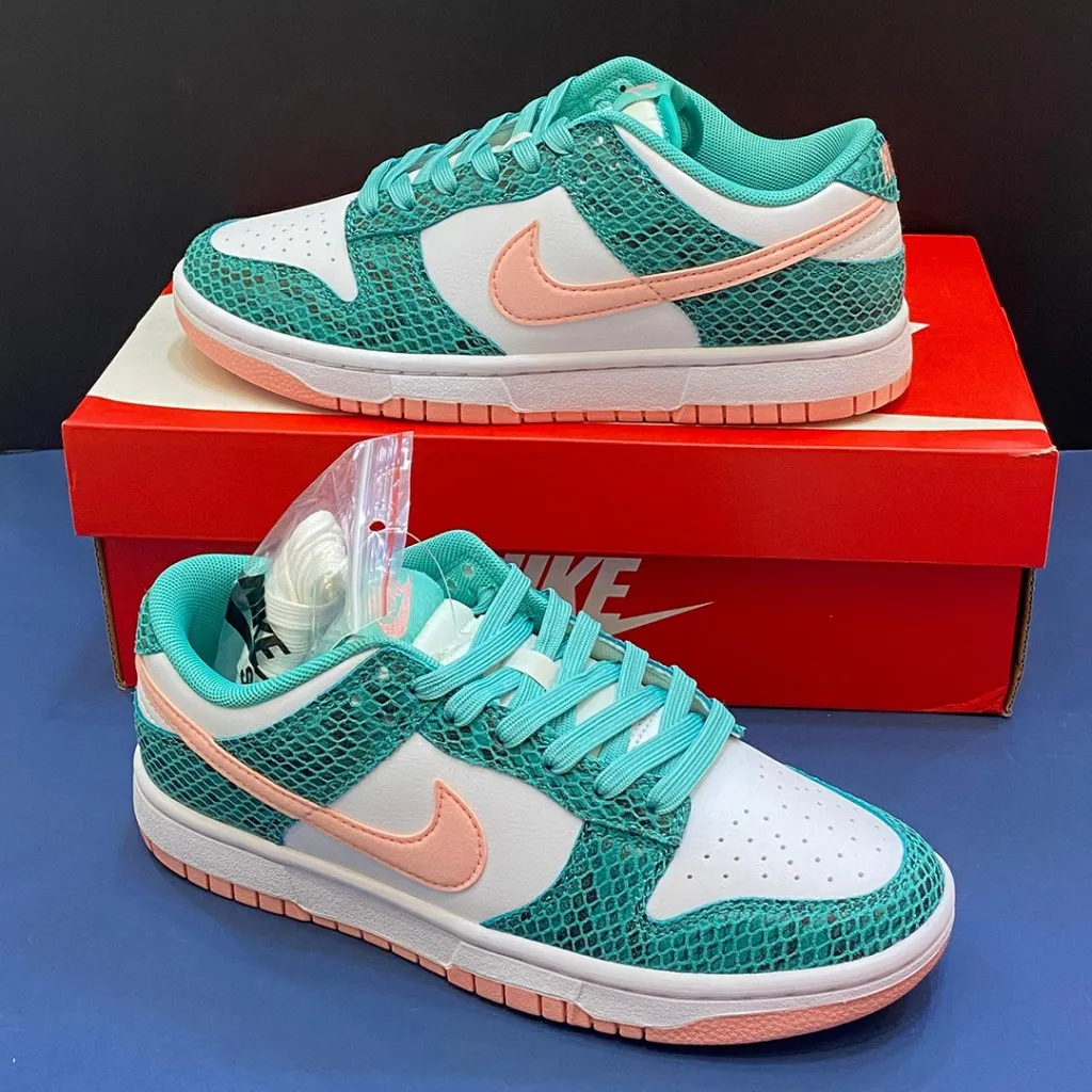 نایک اس بی دانک لو فیروزه‌ای پوست ماری Nike Dunk Low Snakeskin Washed Teal Bleached Coral - تصویر 3