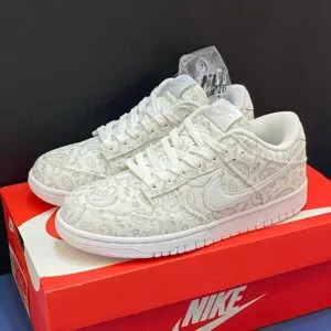 نایک دانک لو سفید طرح پیزلی Nike Dunk Low White Paisley نایک دانک لو سفید طرح پیزلی Nike Dunk Low White Paisley