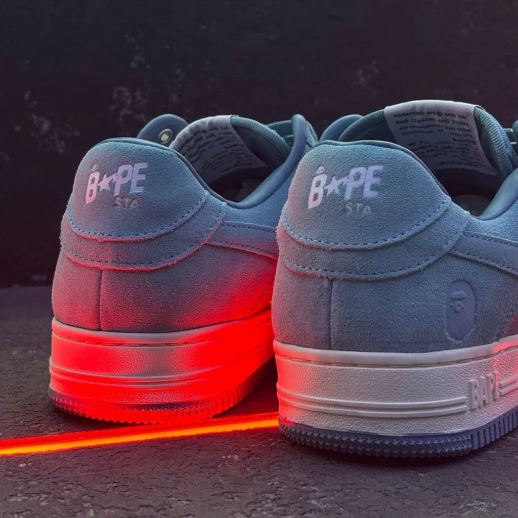 بتینگ ایپ بیپ استا آبی جیر A Bathing Ape Bape Sta Blue Suede - تصویر 4