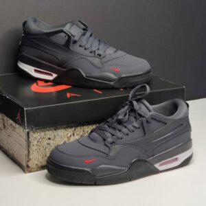 جردن 4 نایجل سیلوستر درایو وی خاکستری تیره Jordan 4 RM SP Nigel Sylvester Driveway Grey جردن 4 نایجل سیلوستر درایو وی خاکستری تیره Jordan 4 RM SP Nigel Sylvester Driveway Grey
