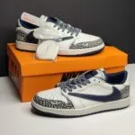 نایک ایر جردن وان لو دیور سفید سرمه‌ای طوسی Nike Air Jordan 1 Low Dior White Navy Gray
