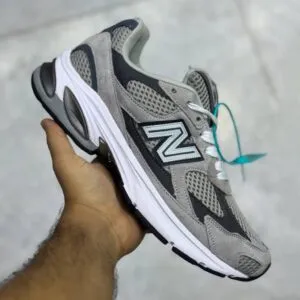 کفش نیوبالانس 2010 طوسی دو رنگ و سفید New Balance 2010 Grey Dual White کفش نیوبالانس 2010 طوسی دو رنگ و سفید New Balance 2010 Grey Dual White