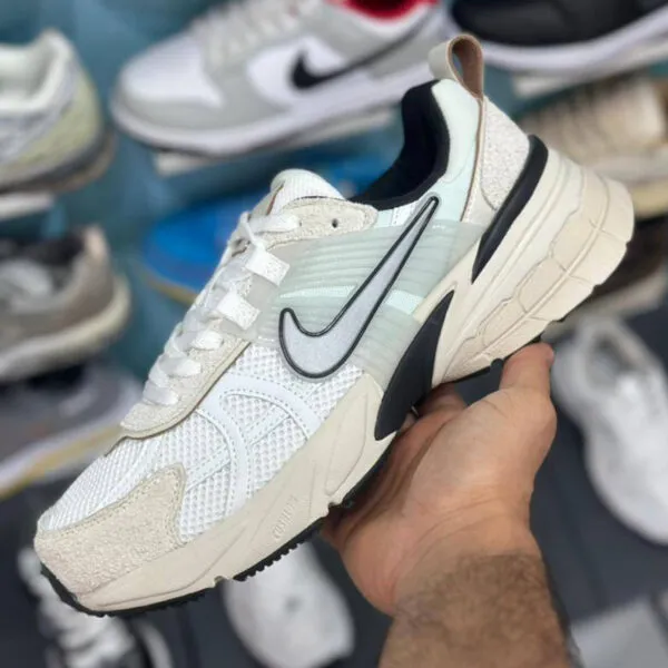 نایک وی تو کی ران Nike V2K Run Summit White Light Orewood Brown نایک وی تو کی ران Nike V2K Run Summit White Light Orewood Brown
