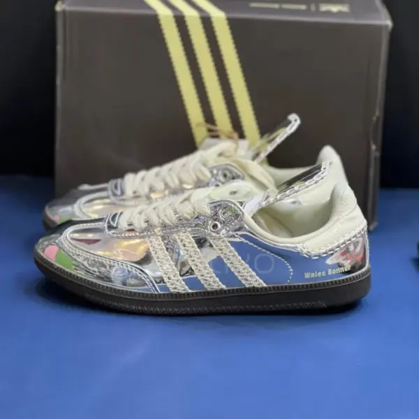 آدیداس سامبا ولز بونر نقرهای adidas Samba Wales Bonner Silver آدیداس سامبا ولز بونر نقرهای adidas Samba Wales Bonner Silver