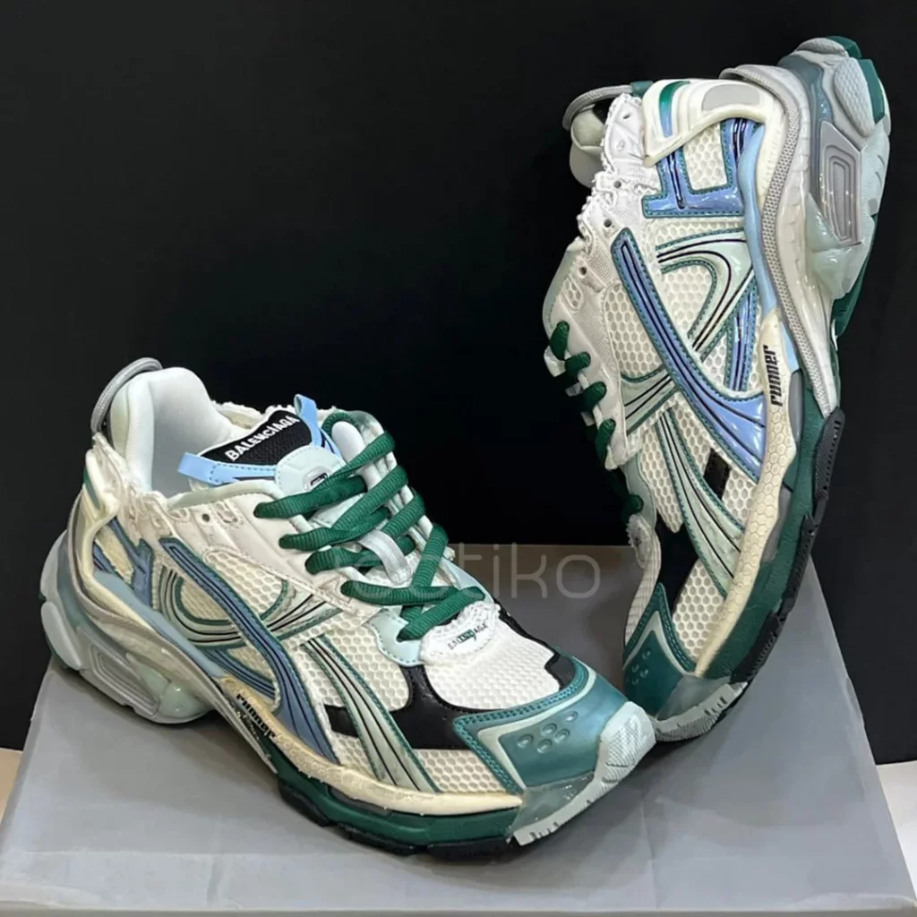 بالنسیاگا رانر سفید سبز آبی Balenciaga Runner White Green Blue بالنسیاگا رانر سفید سبز آبی Balenciaga Runner White Green Blue - تصویر 4