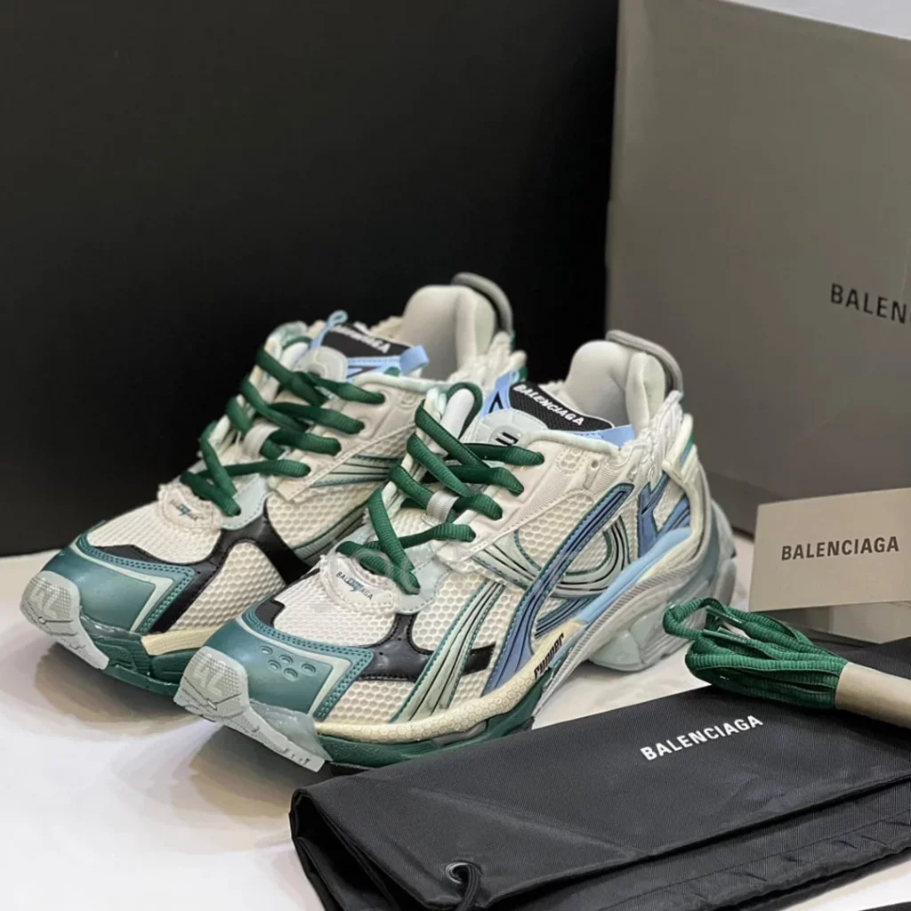 بالنسیاگا رانر سفید سبز آبی Balenciaga Runner White Green Blue بالنسیاگا رانر سفید سبز آبی Balenciaga Runner White Green Blue - تصویر 2