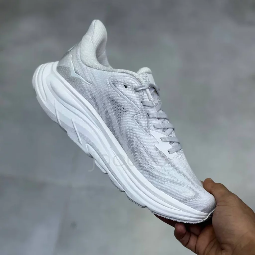 کفش هوکا کلیفتون 10 سفید خاکستری Hoka Clifton 10 Cosmic Grey Stardust - تصویر 2