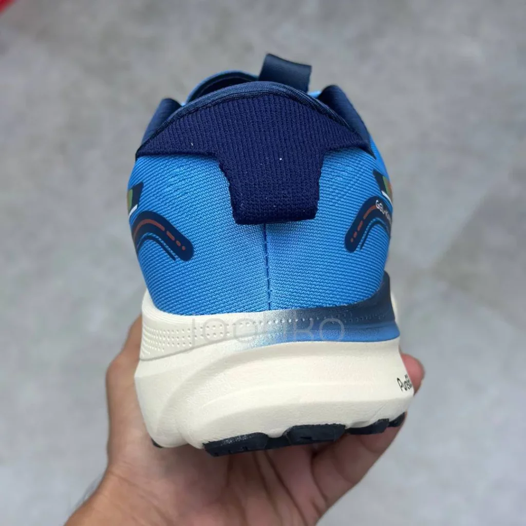 کفش ورزشی اسیکس ژل کایانو 32 آبی GEL-KAYANO 32 BLUE کفش ورزشی اسیکس ژل کایانو 32 آبی GEL-KAYANO 32 BLUE - تصویر 4
