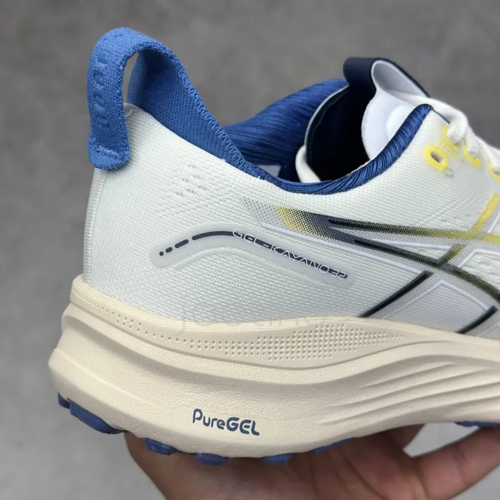 کفش ورزشی اسیکس ژل کایانو 32 GEL-KAYANO 32 Cream/Denim Blue کفش ورزشی اسیکس ژل کایانو 32 GEL-KAYANO 32 Cream/Denim Blue - تصویر 5