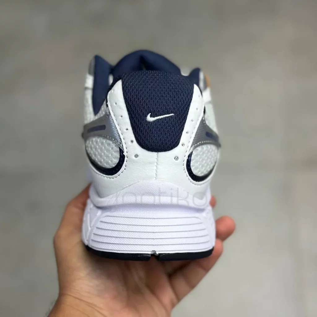 نایک وی فایو آر ان آر سفید سرمه ای Nike V5 RNR White Navy Silver - تصویر 4
