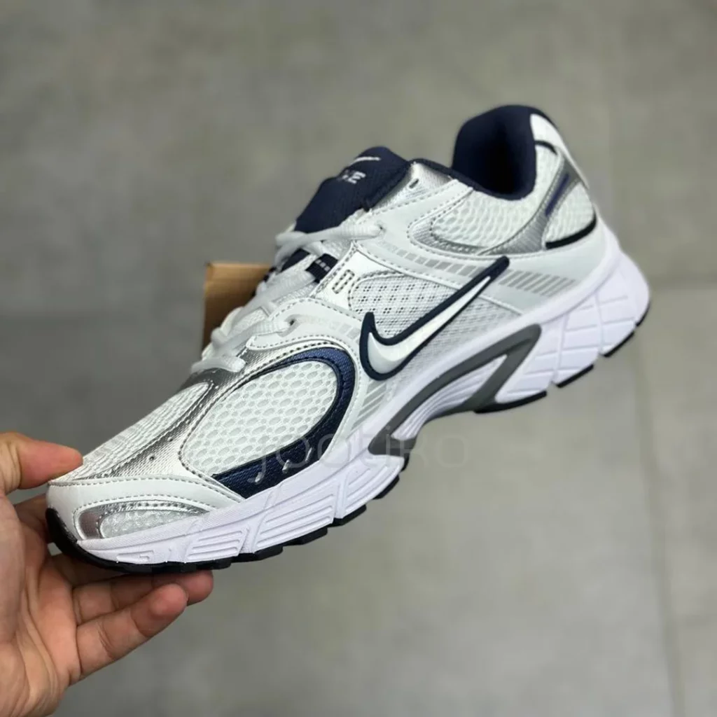 نایک وی فایو آر ان آر سفید سرمه ای Nike V5 RNR White Navy Silver - تصویر 3