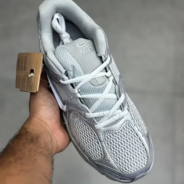 نایک وی فایو آر ان آر طوسی Nike V5 RNR Gray